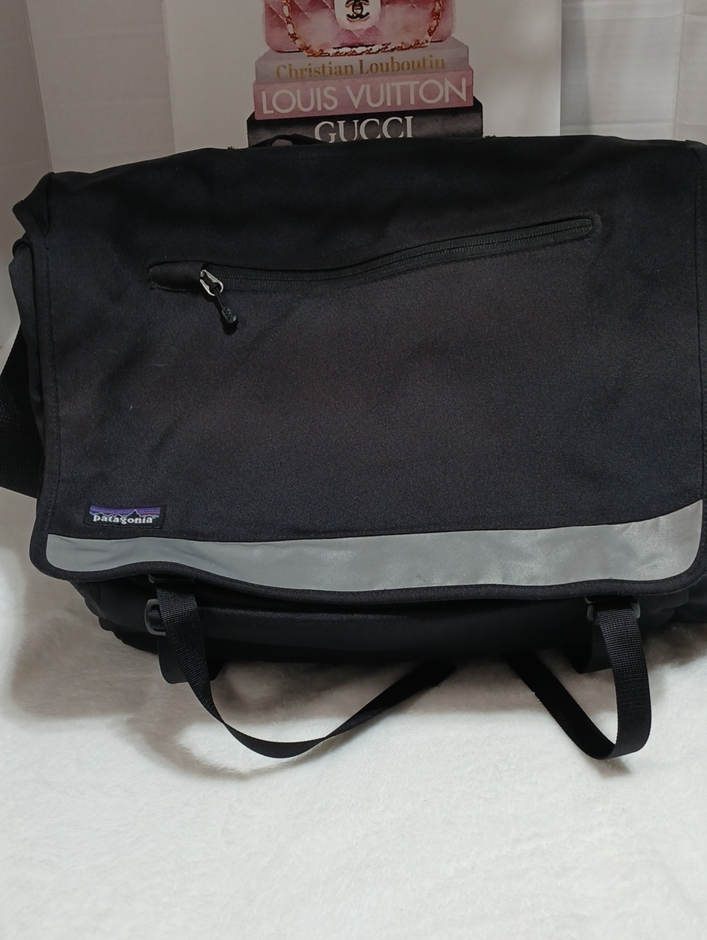 The Patagonia Half Mass Messenger Bag with Gray Reflective Trim Unisex